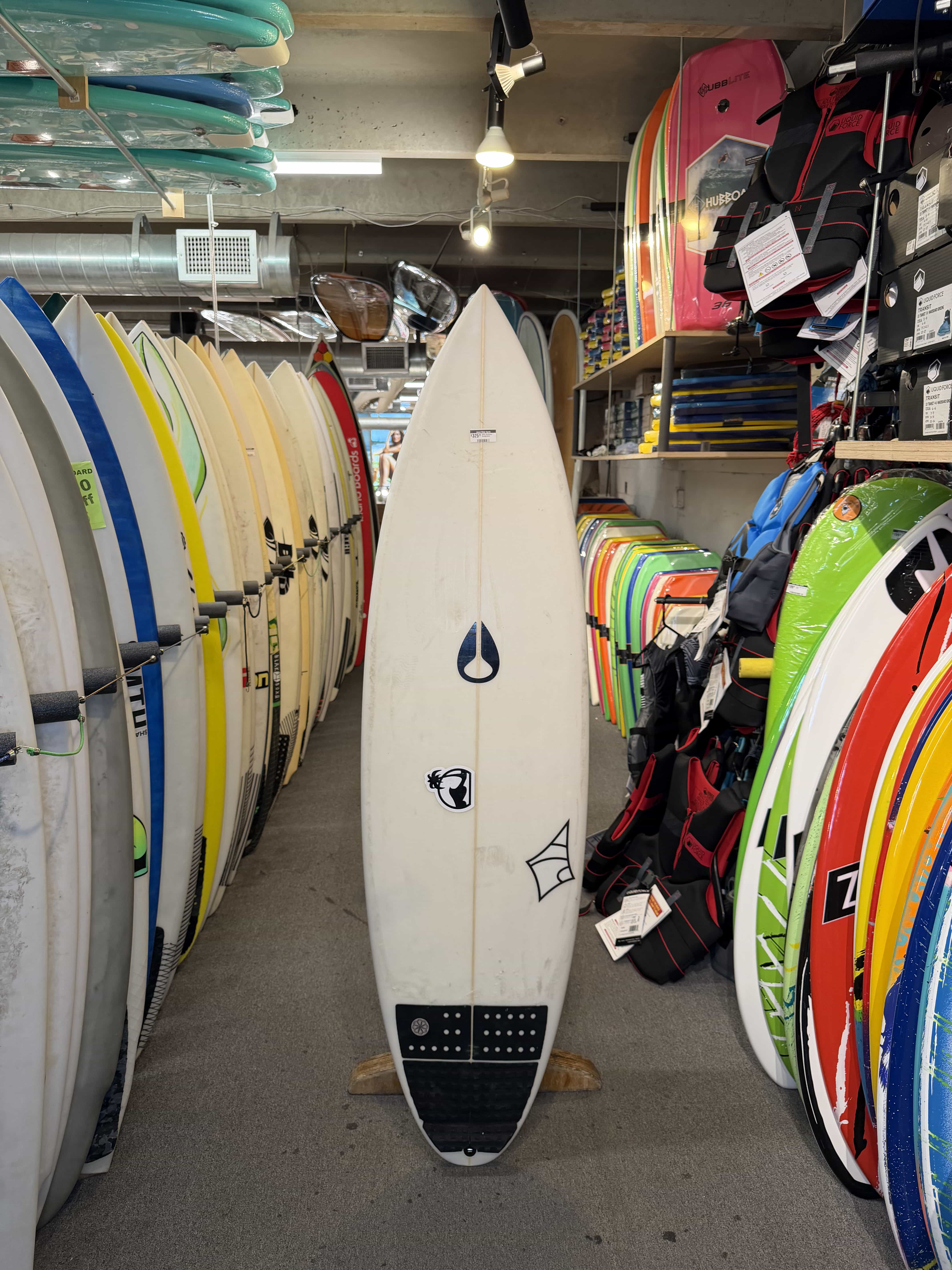 5ft9in Dominion Surfboard Consignment