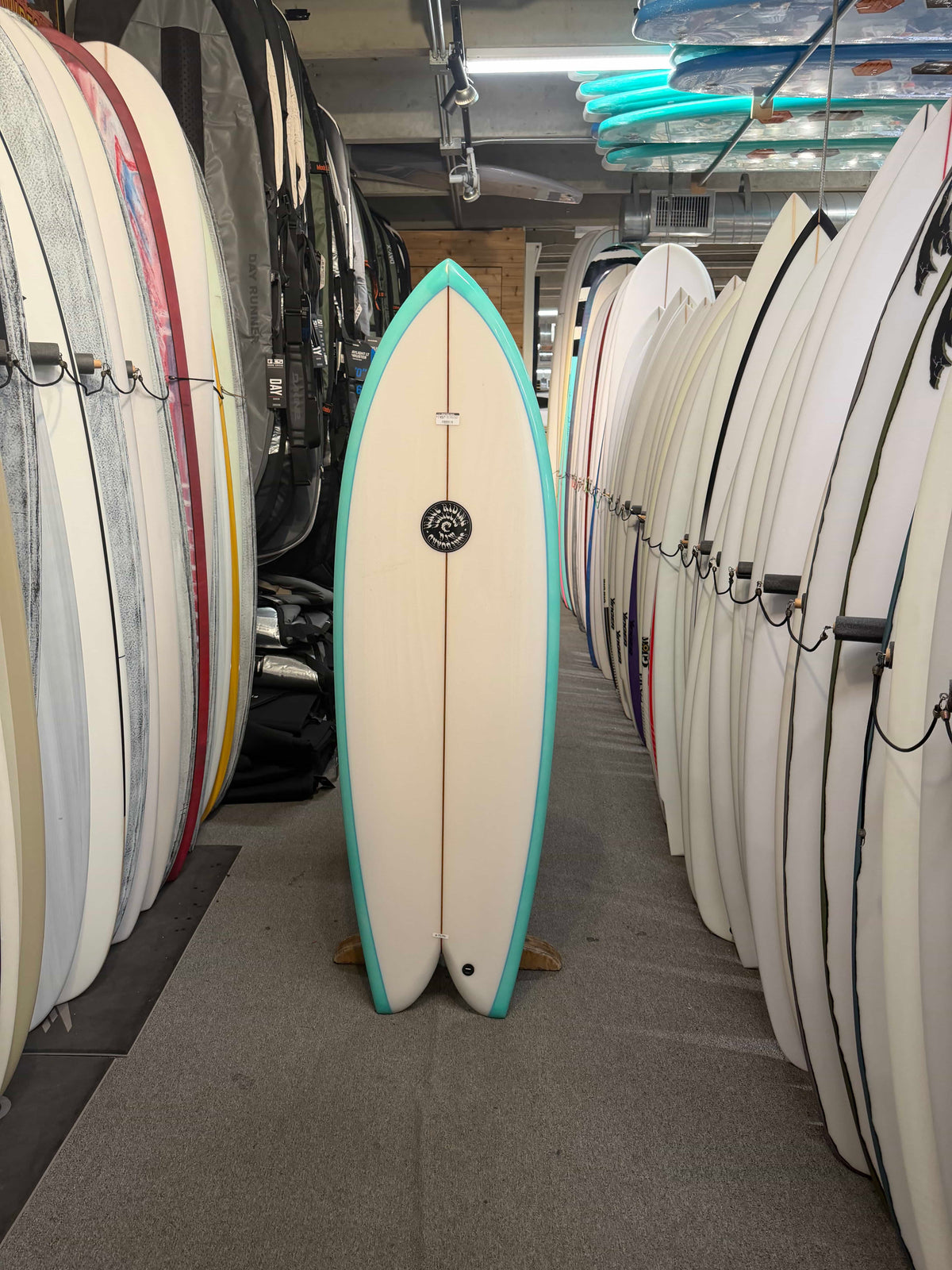 Wave Riding Vehicles Fish #190796 5ft6in