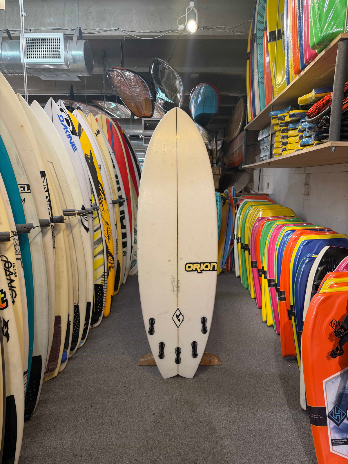 5ft10in Orion Golden Ticket Used