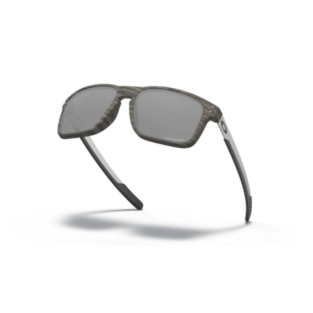 Oakley Holbrook Mix Sunglasses.