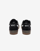 Nike SB Zoom Blazer Low Pro GT 004-Black/White/Gum 11