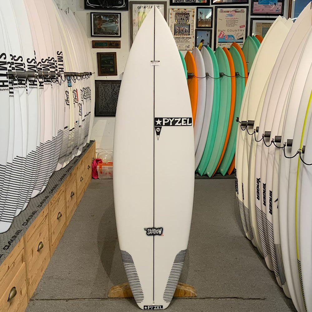 Pyzel Surfboards The Shadow XL FCS2 5ft10in