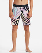 Billabong Men's Sundays Airlite Boardshort MUL 32