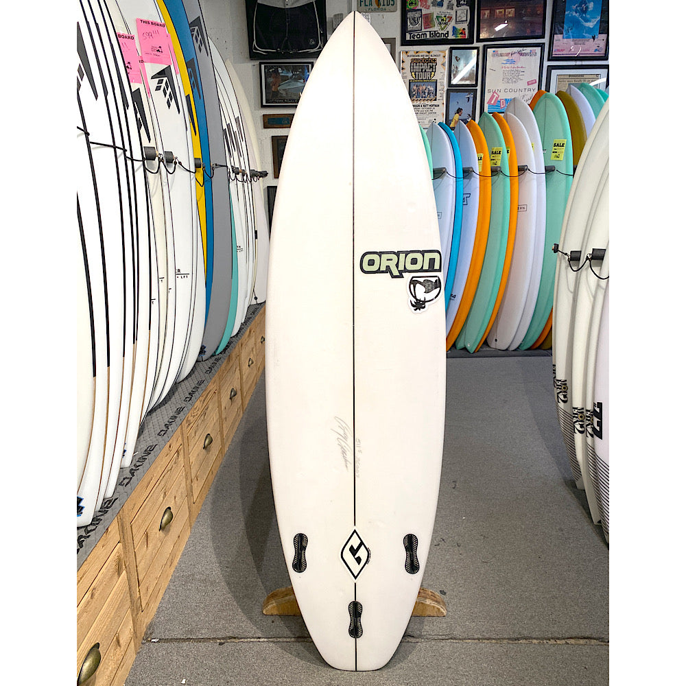 Orion Surfboards 5ft11in, Consignment