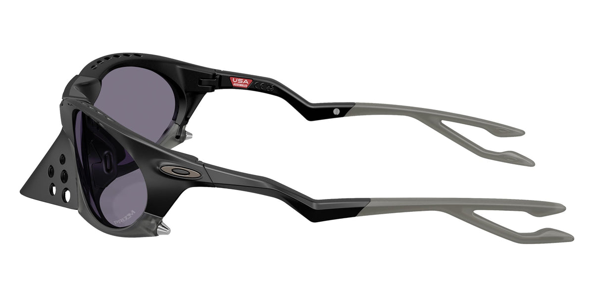 Oakley Plantaris Sunglasses MatteBlack PrizmGrey