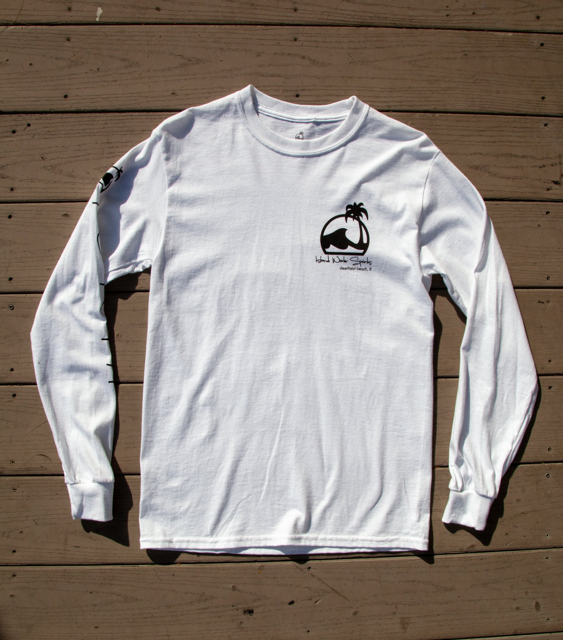 Island Water Sports Script L/S Tee White-Black S