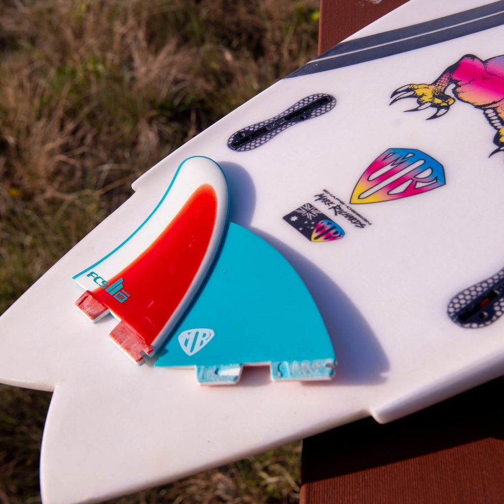 FCS 2 MR Freeride PG Twin-Fin Set Blue-Red-White.