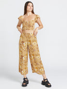 VOLCOM SUN KEEP CAMI TPC-TROPIC YELLOW L